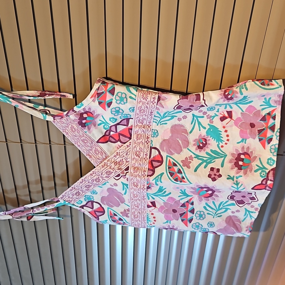 NWoT girls 6-8 monsoon style cotton top  cami adjustable tiestrings, never worn - Picture 4 of 9